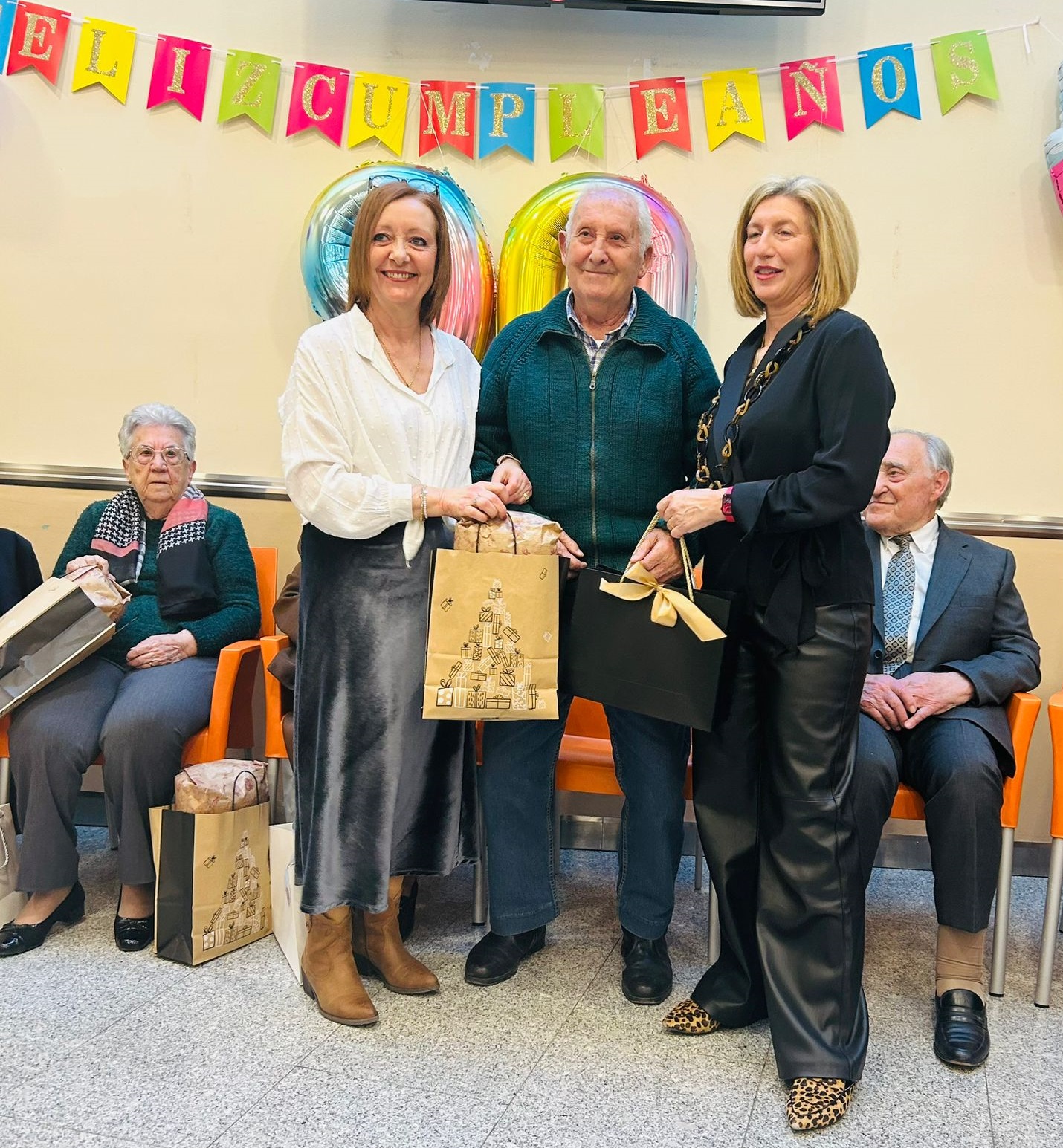 Homenaje_Mayor_24_05