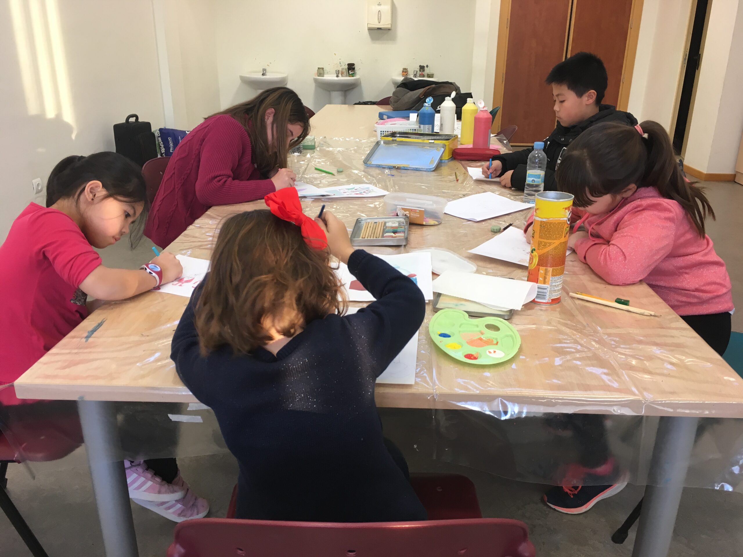 Dibujo_Pintura_Viernes_banner_Foto03-scaled