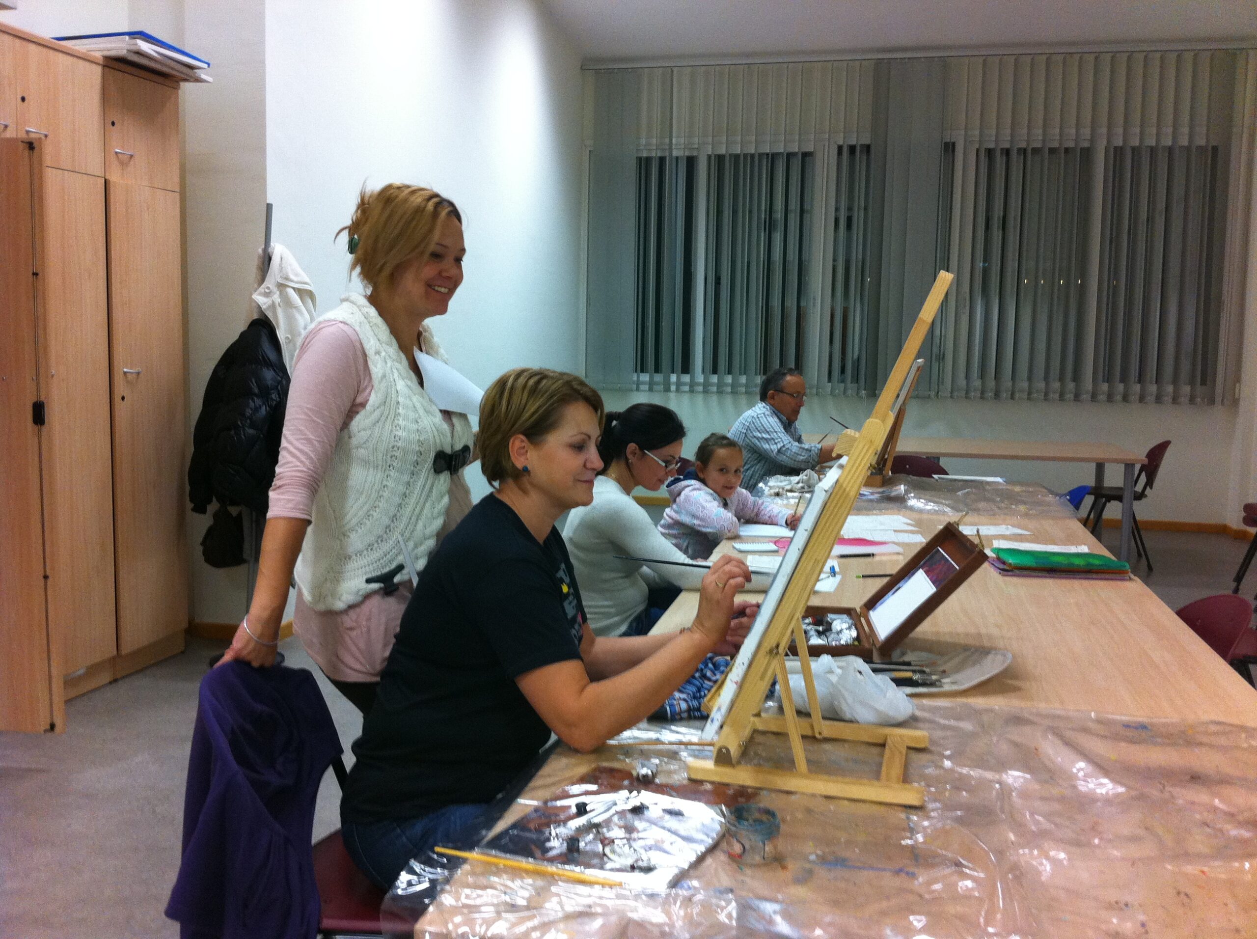 Dibujo_y_Pintura_Banner_Fotos_Web_24_02-scaled