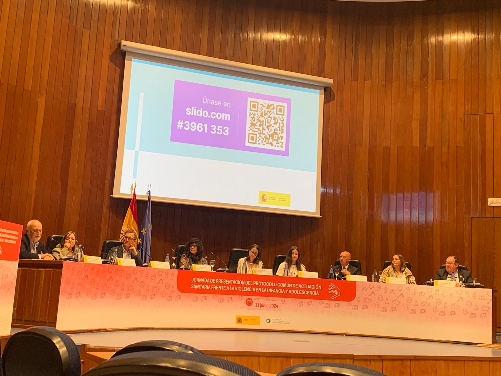 MESA_DEBATE_Consejo_Infancia_Laura_Perez