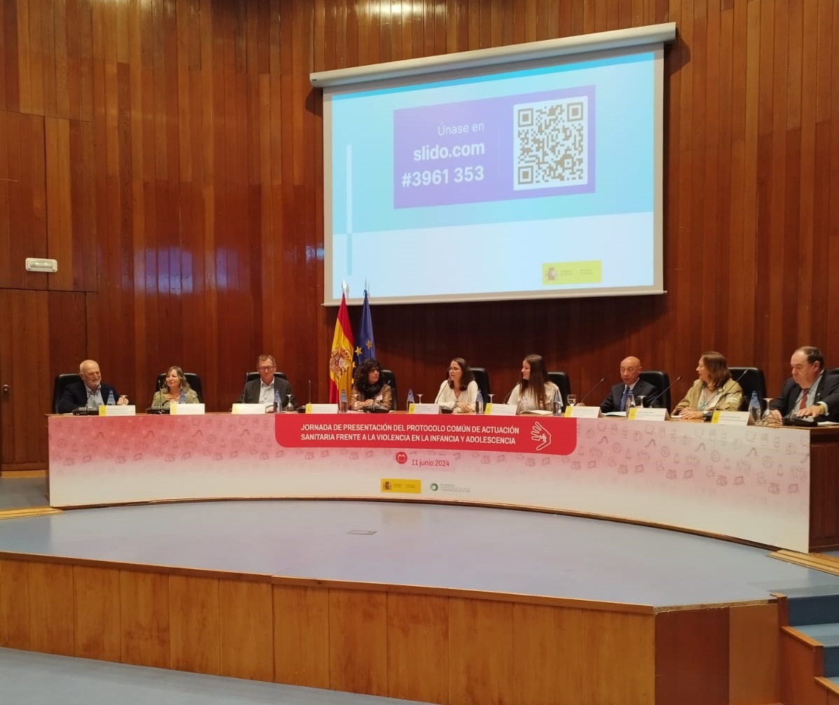 MESA_DEBATE_Consejo_Infancia_Laura_Perez_06